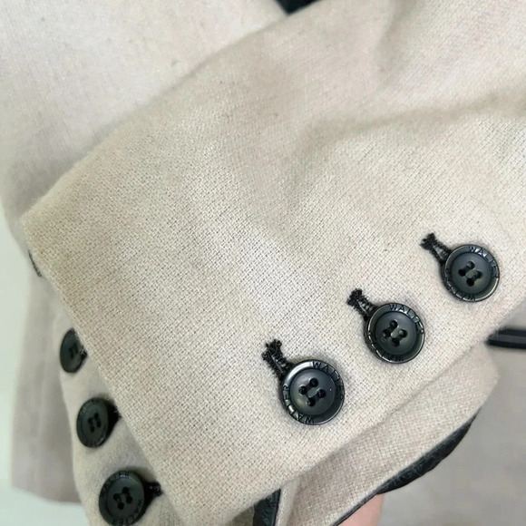 W118 WALTER BAKER | WOOL BLEND FAUX LEATHER TRIM SHAWL COLLAR BLAZER - Picture 14 of 15